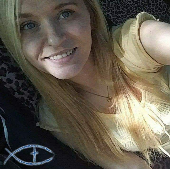 Meet your Posher, Ashley - Picture 1 of 1